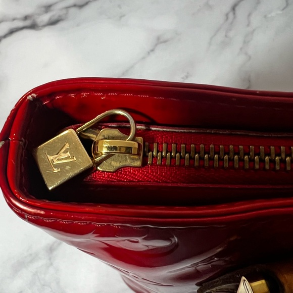 GUC Louis Vuitton Res Vernis Houston Bag - Picture 8 of 15